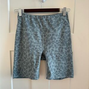 Varley Blue Patterned Bike Shorts